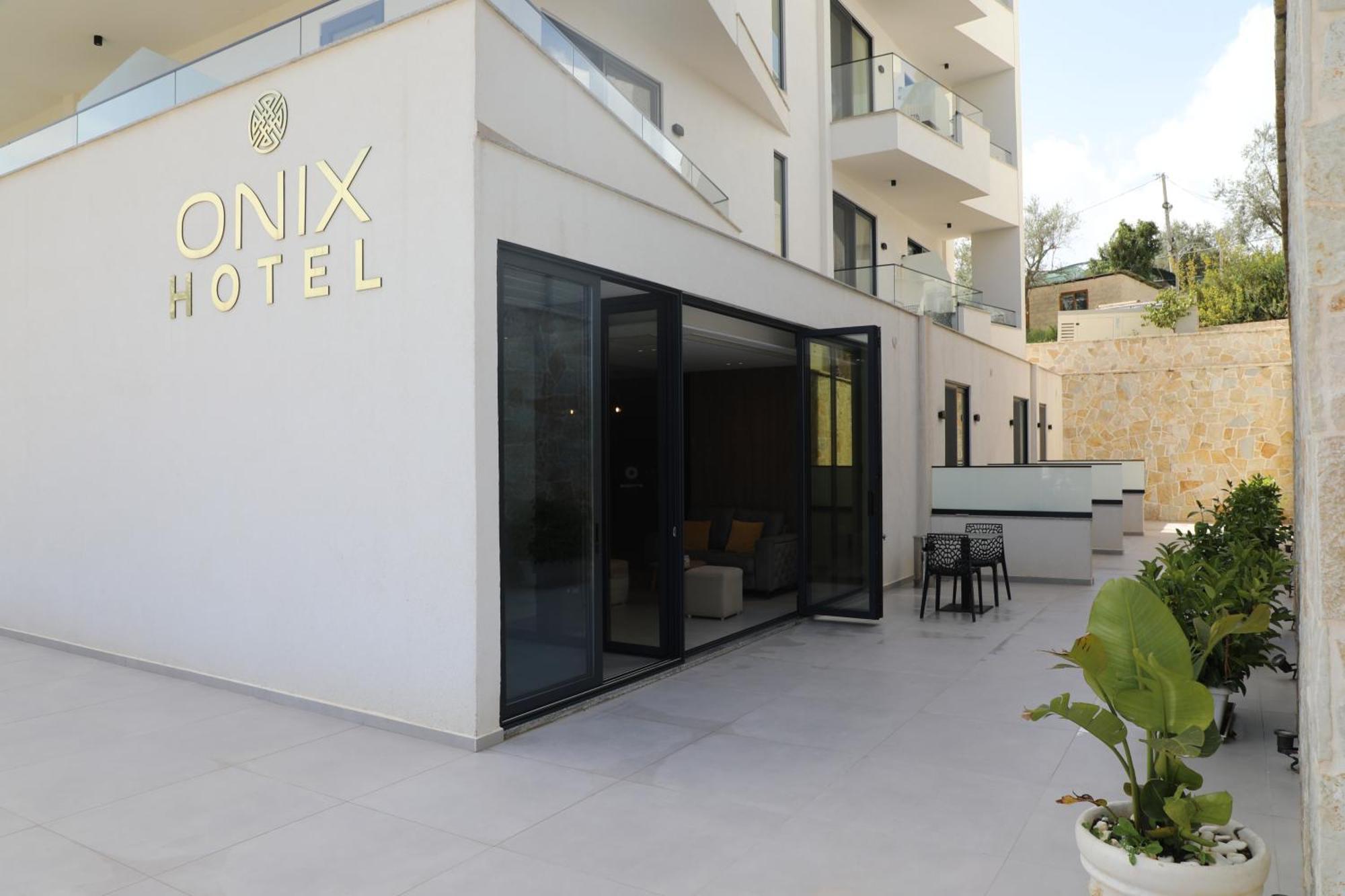Hotel Onix H