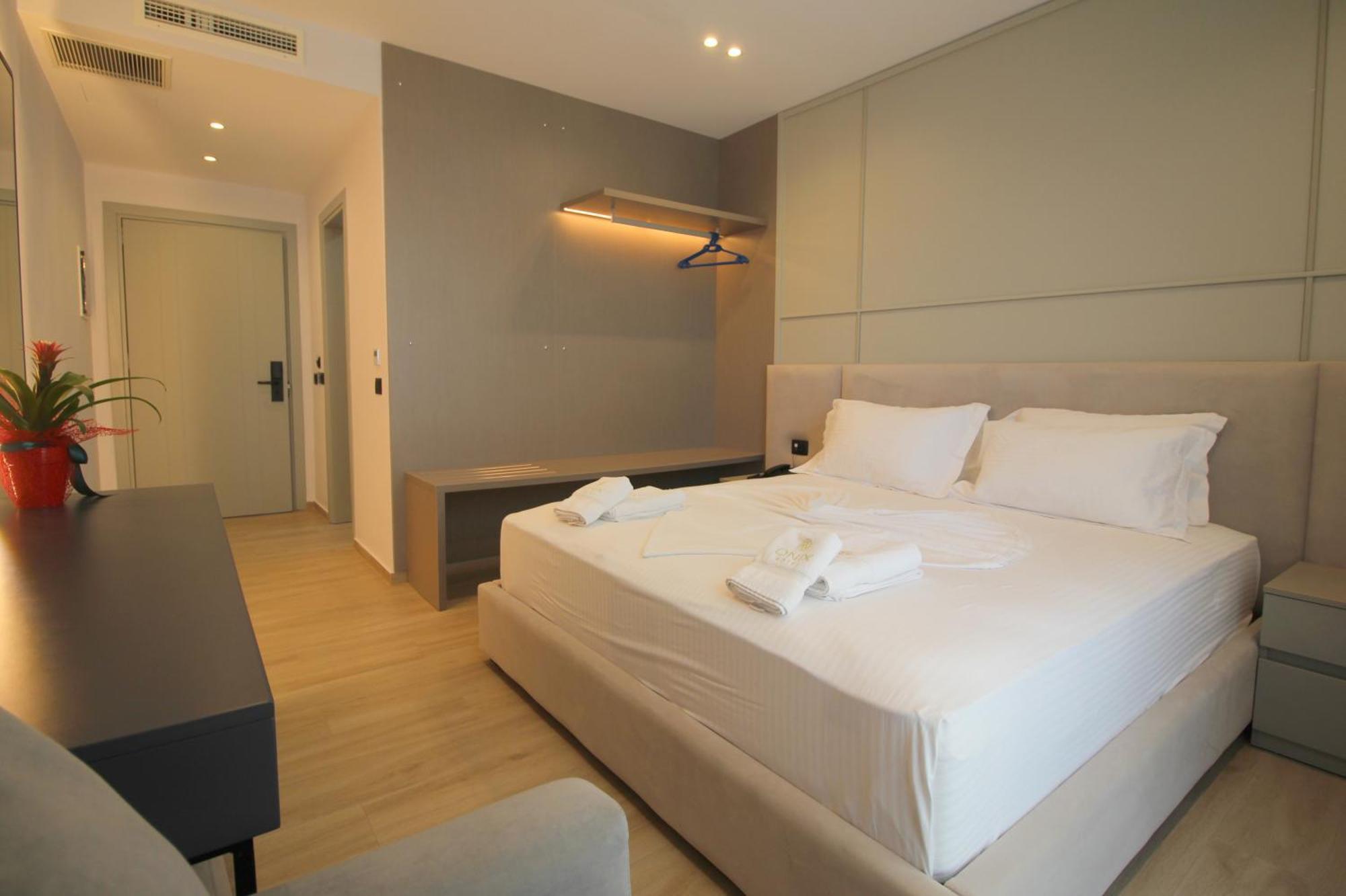 Hotel Onix H