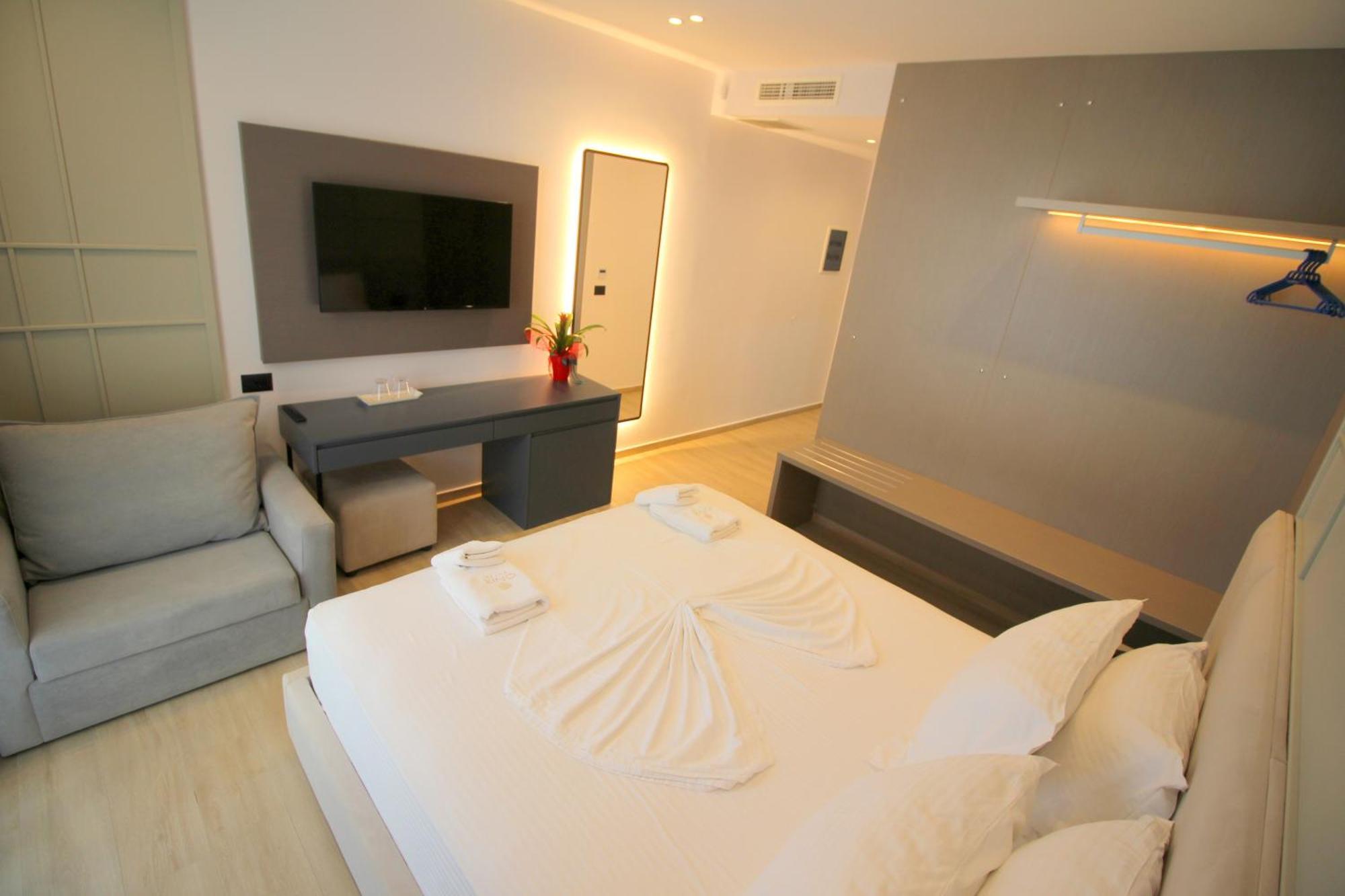 Onix H Hotel 4*